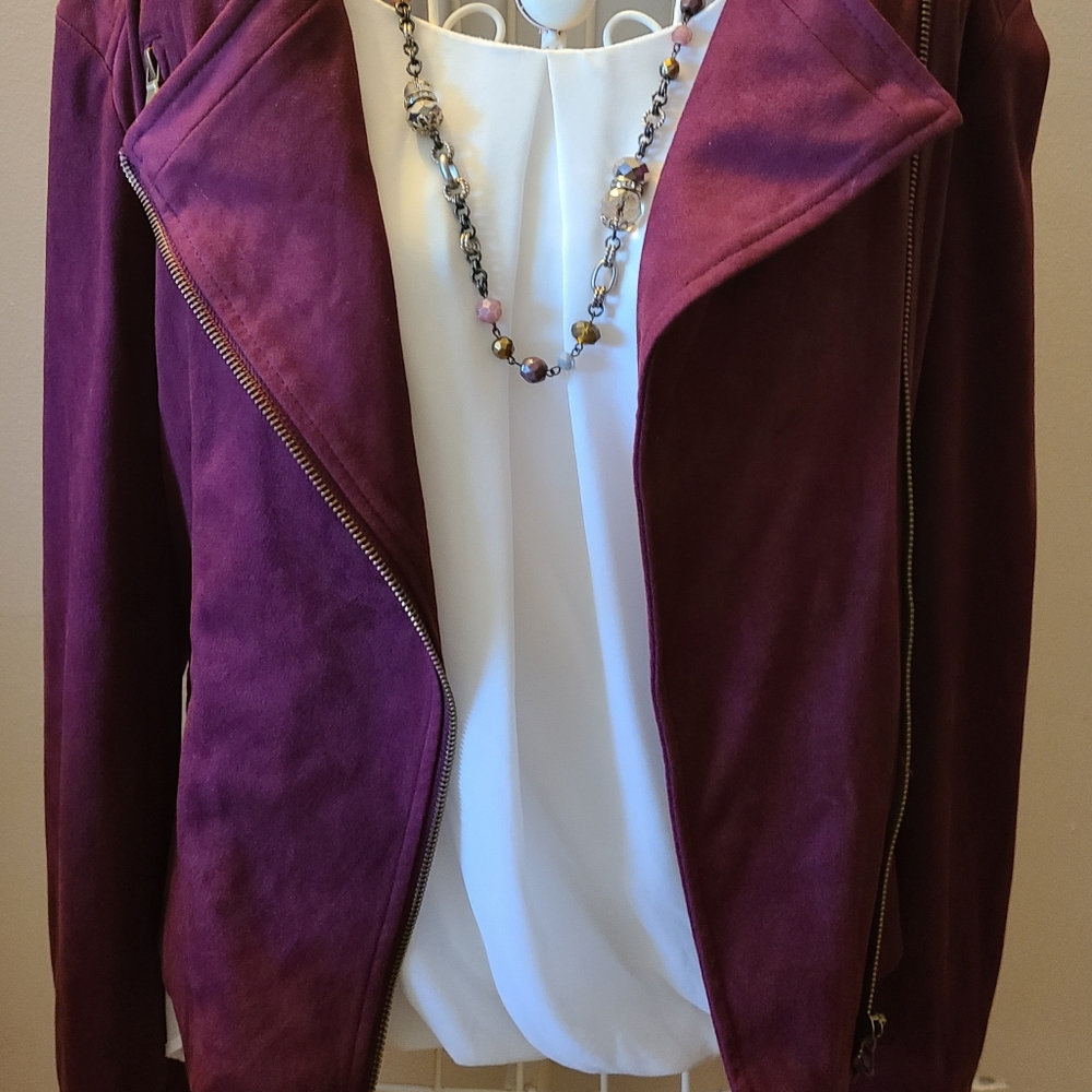 GB (Gianni Bini) Plum faux suede zip up jacket